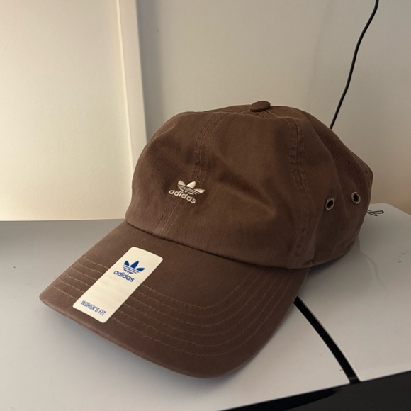 Adidas Hat - Picture 1 of 4